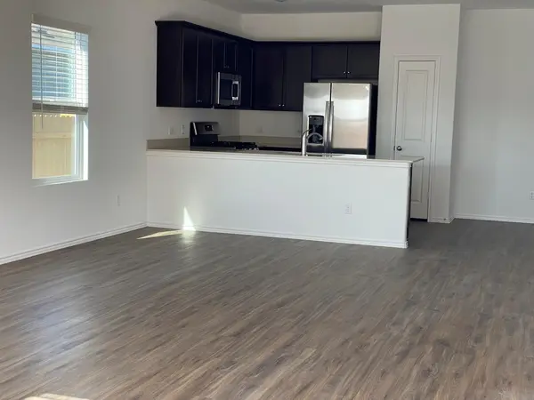 117 Akela WAY, Georgetown, TX 78626