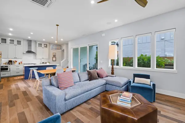 1201 W 39th 1/2 ST #B, Austin, TX 78756