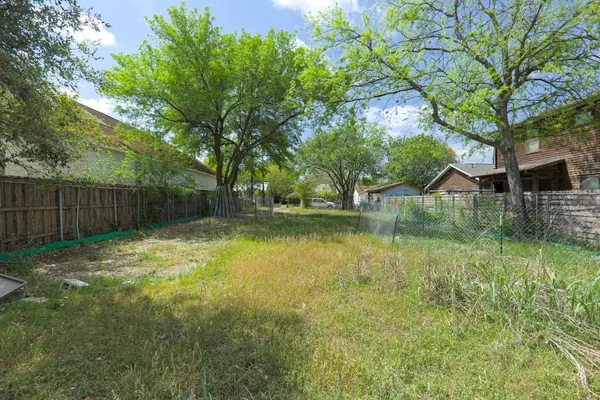 304 Ben Howell DR, Austin, TX 78704