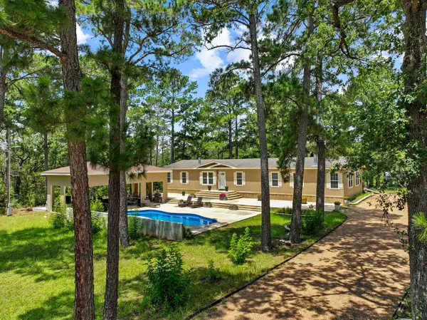 438 Kellar RD, Smithville, TX 78957