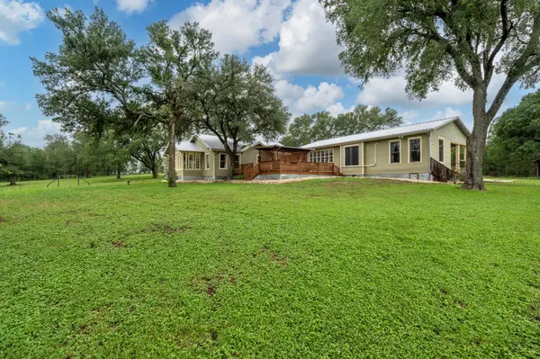 6546 Fm 1854, Dale, TX 78616