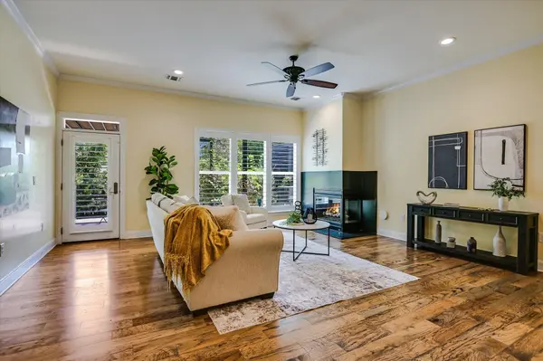 1218 Haven LN #102, Georgetown, TX 78626