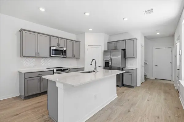 2305 Wallin Bradley DR, Round Rock, TX 78665