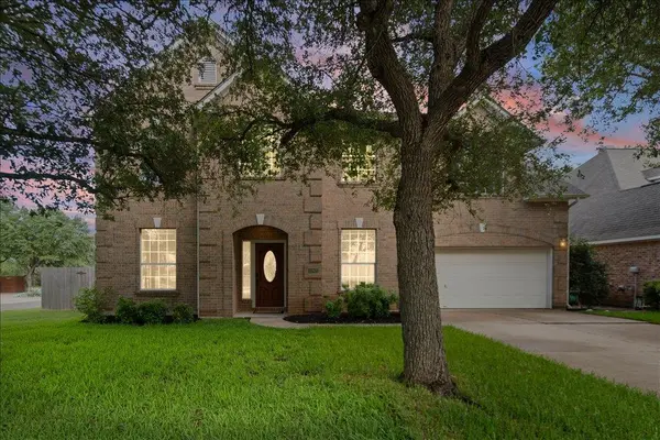 10801 Beachmont LN, Austin, TX 78739