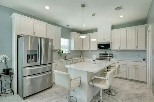 2409 Pecan ST, Bastrop, TX 78602