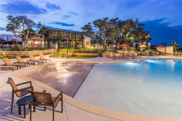 534 Sage Thrasher CIR, Dripping Springs, TX 78620
