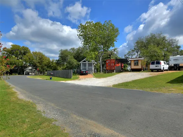 1605 Lancer LN, Austin, TX 78733