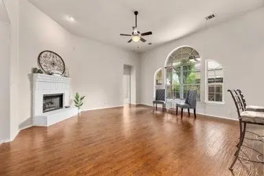 604 Belmont DR, Georgetown, TX 78626