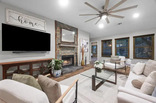 805 Angleton CV, Austin, TX 78748