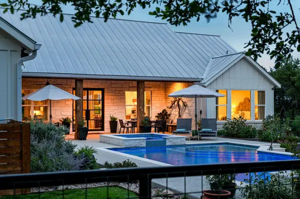 2009 Axis CIR, Fredericksburg, TX 78624