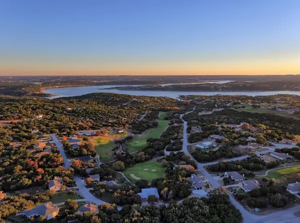 21104 Ringtail CV, Lago Vista, TX 78645
