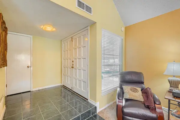 51 Casa Verde ST, Lakeway, TX 78734