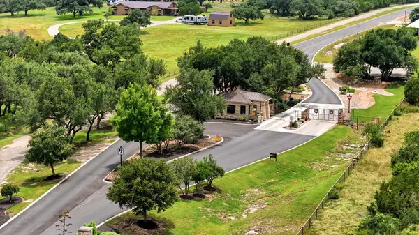 575 Solms FRST, New Braunfels, TX 78132