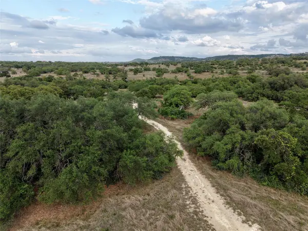 768 N Walnut Springs RD, Johnson City, TX 78636