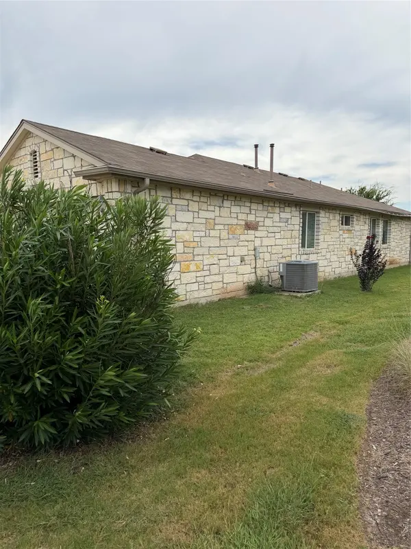 161 Collared Dove CV, Kyle, TX 78640