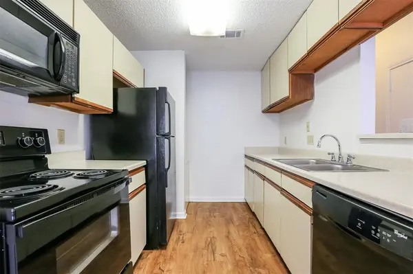 912 W 22nd ST #208, Austin, TX 78705