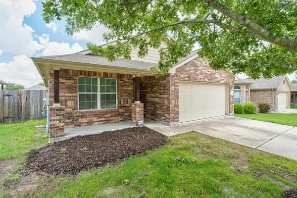 217 Strawberry Blonde DR, Buda, TX 78610