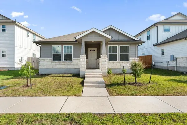 121 Oakdale Meadows LN, Hutto, TX 78634