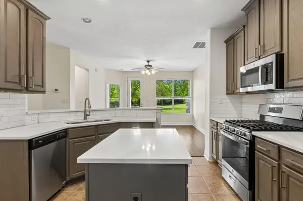 114 Aria RDG #802, Lakeway, TX 78738