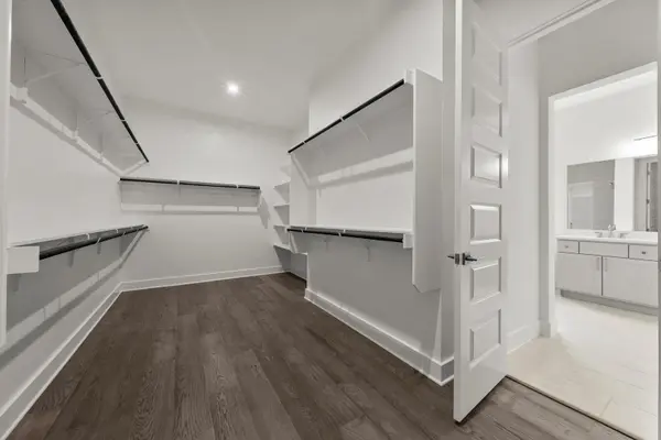 125 Oswalt WAY, Liberty Hill, TX 78642
