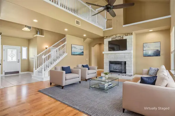 208 Dawn DR, Liberty Hill, TX 78642