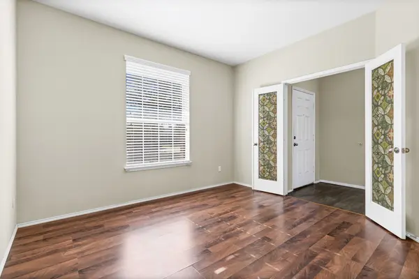 5905 Adair DR, Austin, TX 78754