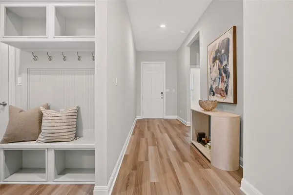 127 Eagle Mountain TRL, Dripping Springs, TX 78620