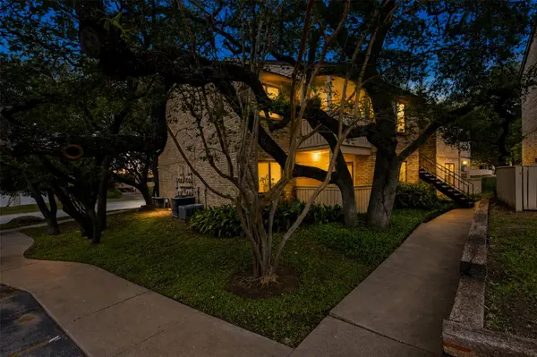 8210 Bent Tree RD #235, Austin, TX 78759