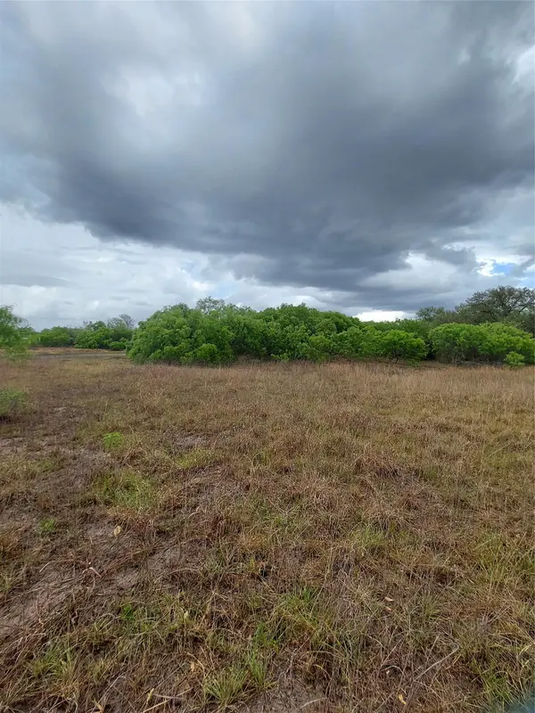 1060 Fox LN #Tract 4, Lockhart, TX 78644