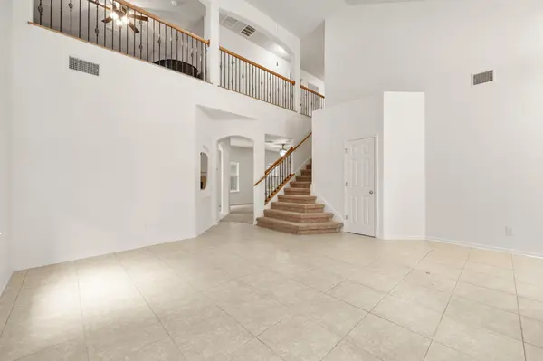 813 Kevin Taylor DR, Austin, TX 78745