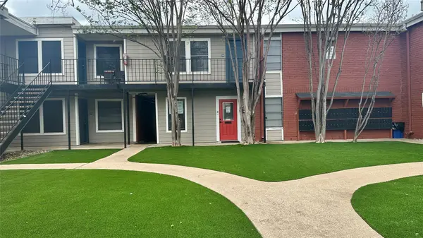 5426 Menchaca RD #125, Austin, TX 78745