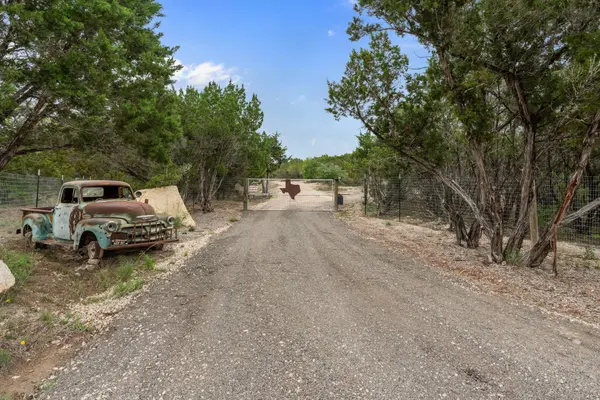 182 Quail Creek RD, Marble Falls, TX 78654