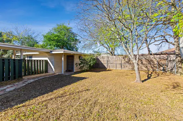 7808 Watson ST #B, Austin, TX 78757