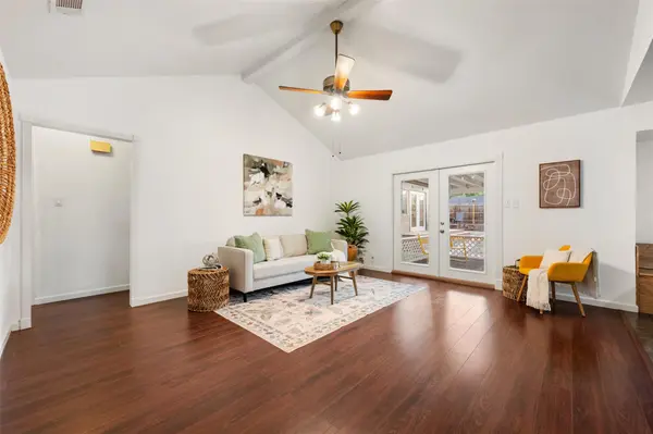 10106 Woodstock DR, Austin, TX 78753