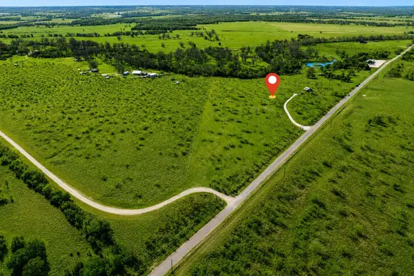 1721 County Road 429, Rockdale, TX 76567