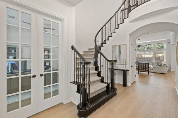 1124 Castle Path, Round Rock, TX 78681