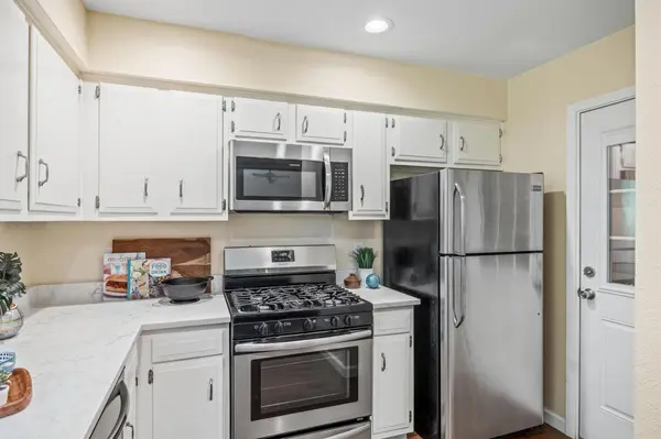 617 Blackberry DR, Austin, TX 78745