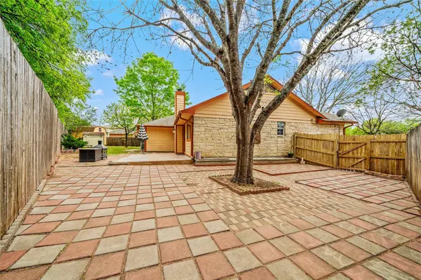 1912 Yaupon TRL, Cedar Park, TX 78613