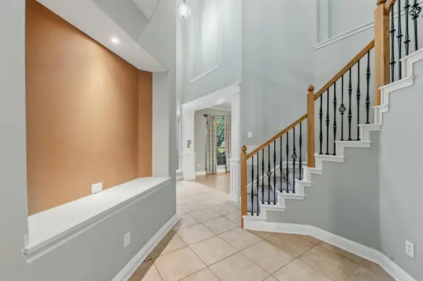 1239 Pine Forest CIR, Round Rock, TX 78665