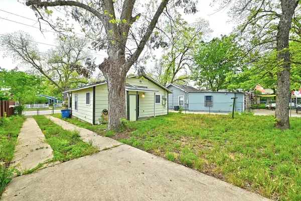 1710 Holly ST, Austin, TX 78702