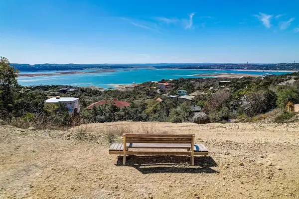 14000 & 14002 Skyline DR, Austin, TX 78732