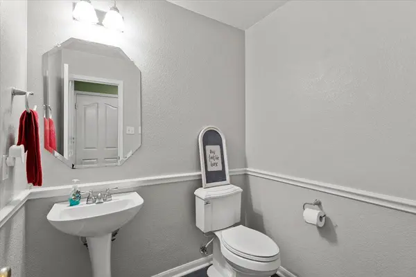 310 N Carriage Hills DR, Georgetown, TX 78626