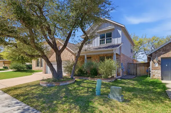 170 Rosling DR, Buda, TX 78610