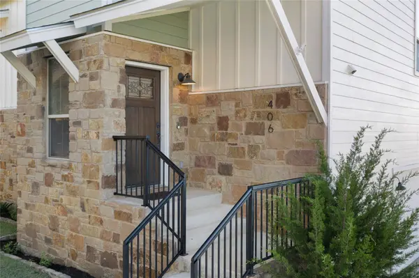 406 Rogart DR, Spicewood, TX 78669