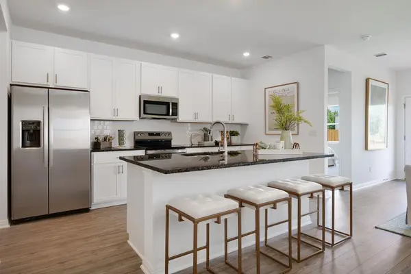 150 Olympia BND, Dripping Springs, TX 78620