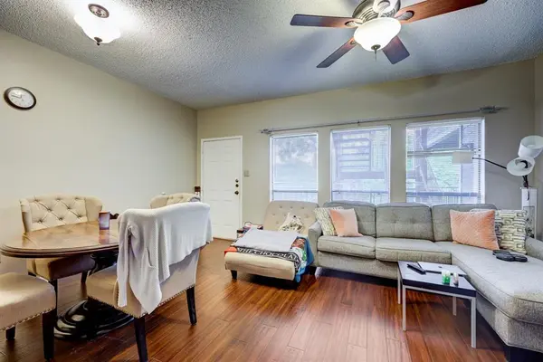 2901 San Jacinto BLVD #204, Austin, TX 78705