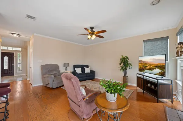 706 Sage CT, Pflugerville, TX 78660