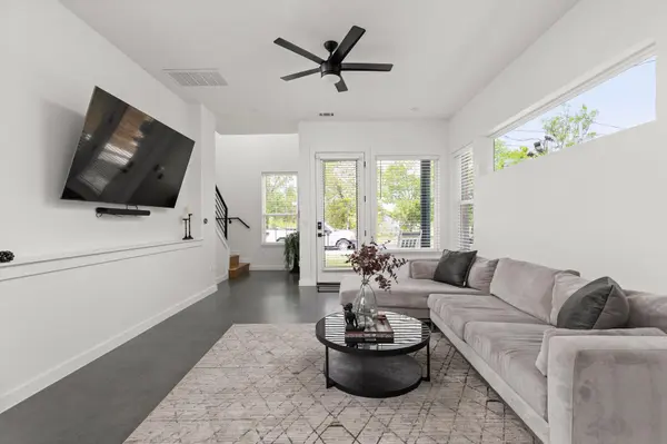 6205 Caddie ST #1 & 2, Austin, TX 78741
