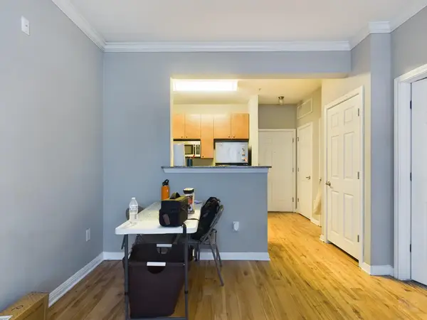2502 Leon ST #218, Austin, TX 78705