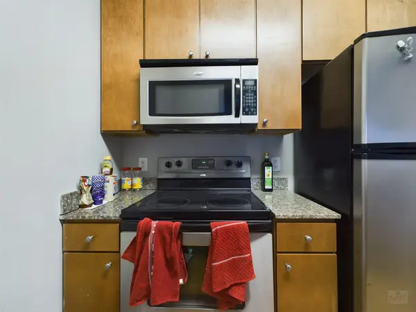 2502 Leon ST #218, Austin, TX 78705